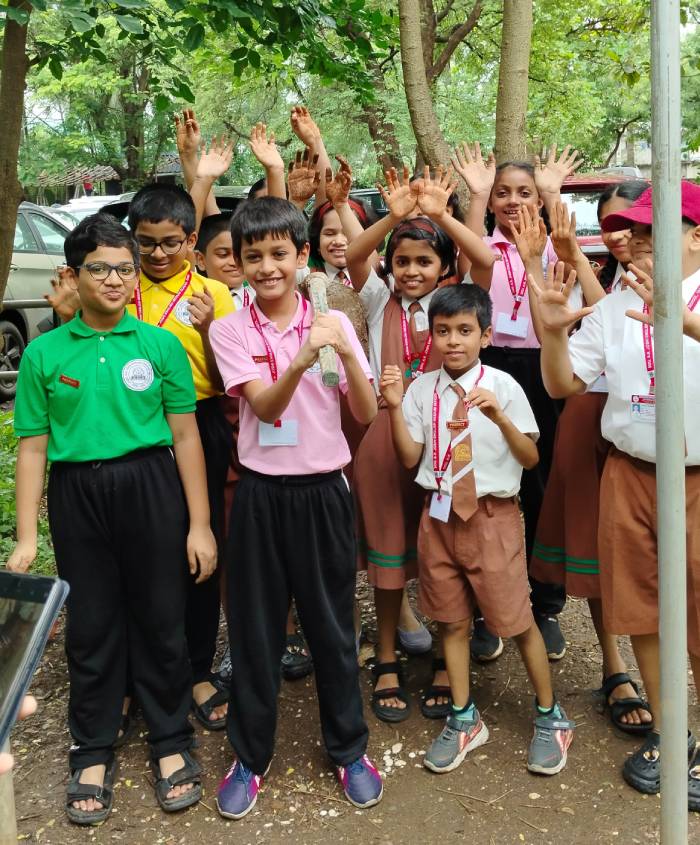 Primary Section: Cub Bulbul Oath Ceremony Std II>
              <div class=